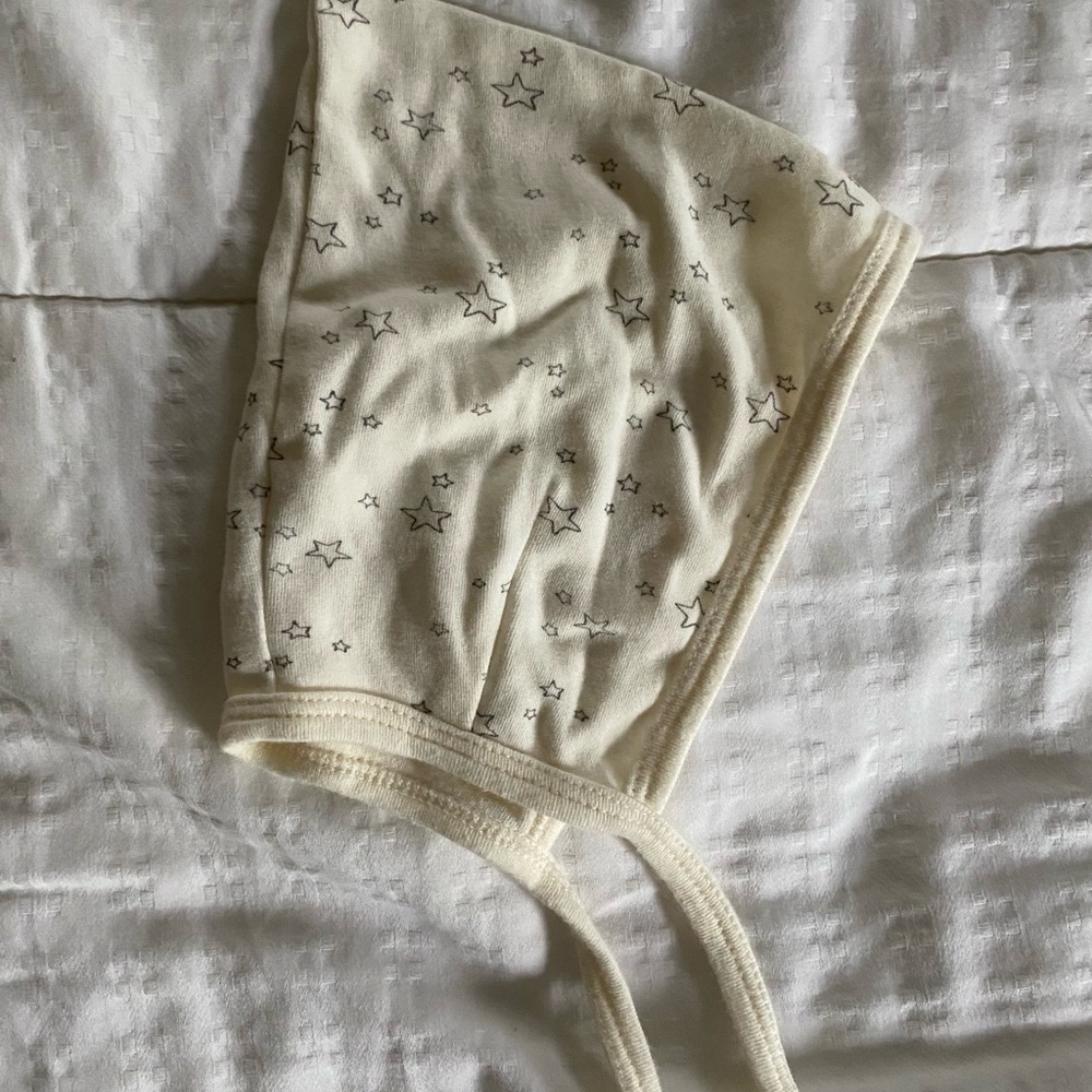 Quincy Mae baby bonnet 0-6 months